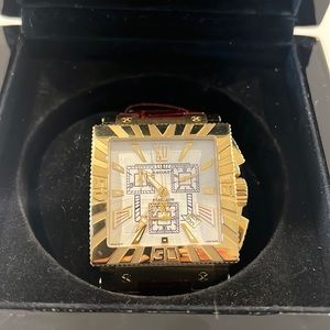 Men’s Renato Collezioni watch, new in original box. Brown band